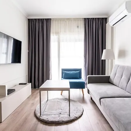 Апартаменты Urban Chic - Mennica - Center - For 20 Guests