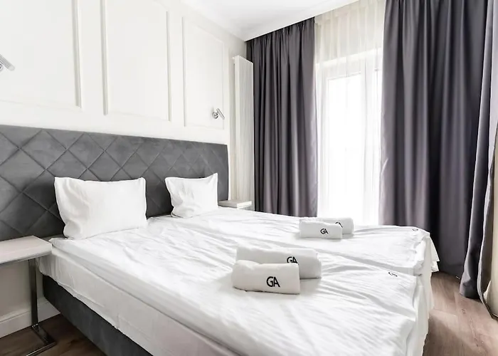 Urban Chic - Mennica - Center - For 20 Guests Apartman Varsó