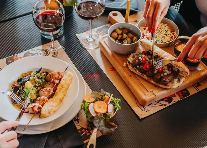 Urban Chic - Mennica - Center - For 20 Guests Apartman